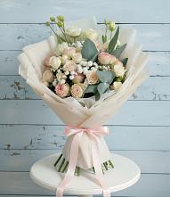 Букет цветов из:  Розы и Лизиантусы в Толстово-Васюковском