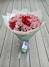 Букет цветов из:  Альстромерии #REPLACE_PRED# Толстово-Васюковском