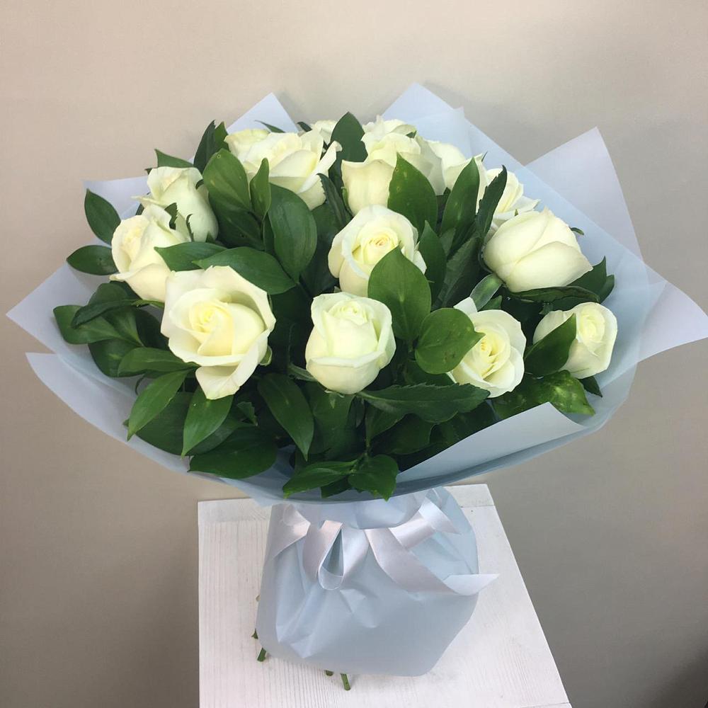 Букет 15 Белых роз Проуд в Толстово-Васюковском