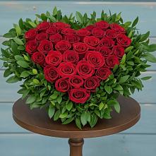 Цветочная композиция из Розы в виде сердца в Толстово-Васюковском