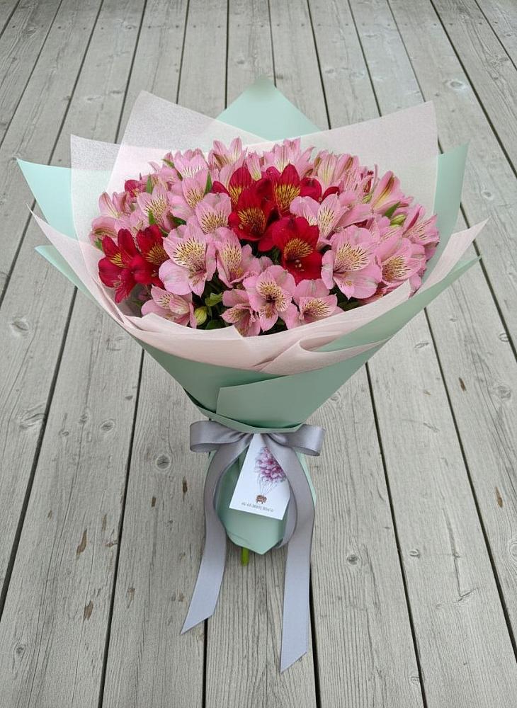 Букет цветов из: Альстромерии в Толстово-Васюковском