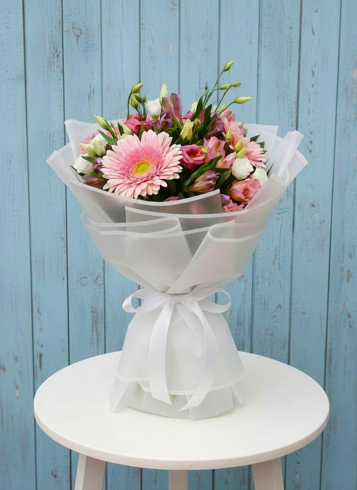 Букет цветов из: Герберы, Альстромерии и Лизиантусы в Толстово-Васюковском