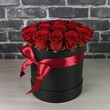 Цветочная композиция из Розы в шляпной коробке в Толстово-Васюковском